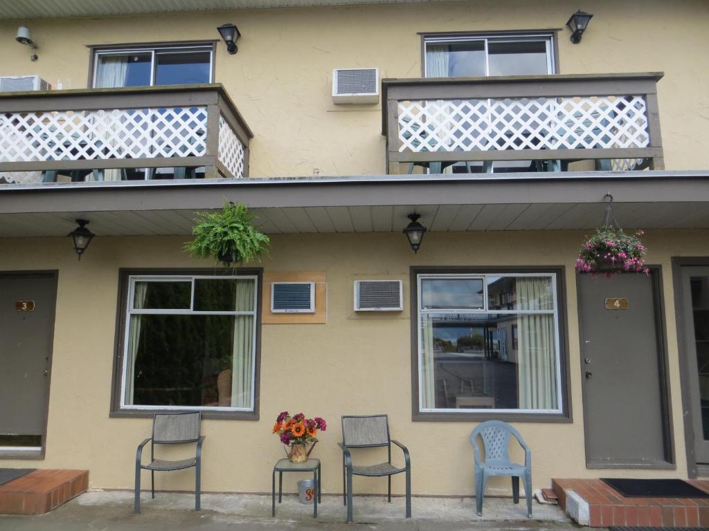 Harrison Village Motel Гаррісон-Гот-Спрингс Екстер'єр фото